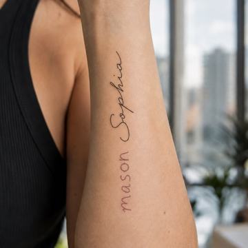 Tatuiruotės su vaikų vardais