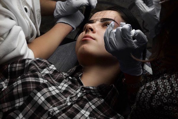 9E1CF5E4-FE03-4F30-A7A0-EBDC2A010BFF