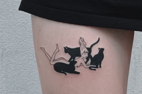 Tatuiruotės ant kojos moterims