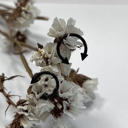 Anoduoti papuošalai auskarų vėrimui: stilius, saugumas ir individualumas