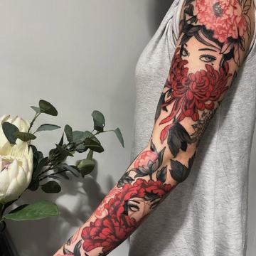 Spalvotos tatuiruotės