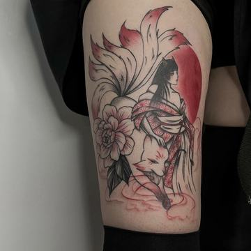 Tatuiruotės ant kojos moterims