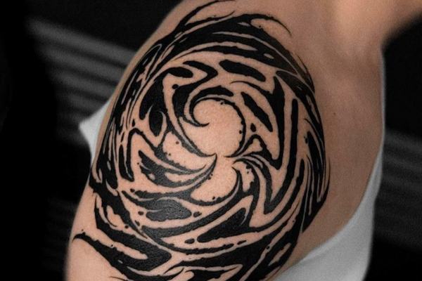 Tatuiruotės ant peties