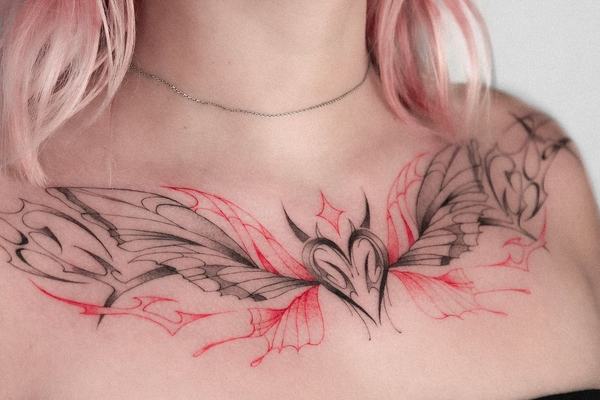 Tatuiruotės ant krūtinės moterims